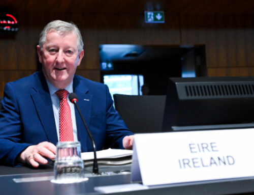 Minister Seán Canney Welcomes Historic Political Agreement on Strengthened EU Air Passenger Rights